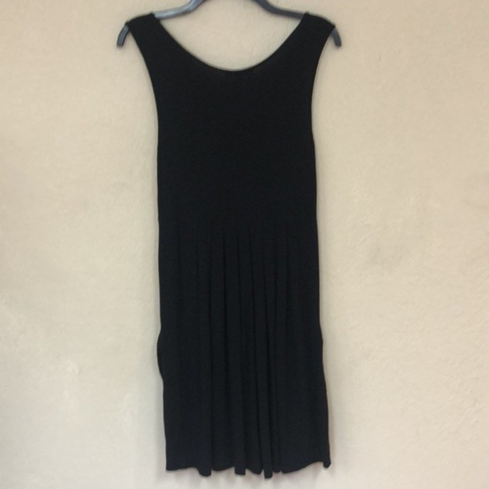 Tart Black Sleeveless Midi Dress - Picture 6 of 8